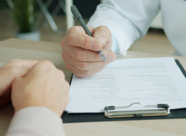 должник и долговое обязательство: определение и особенности - фото - 1